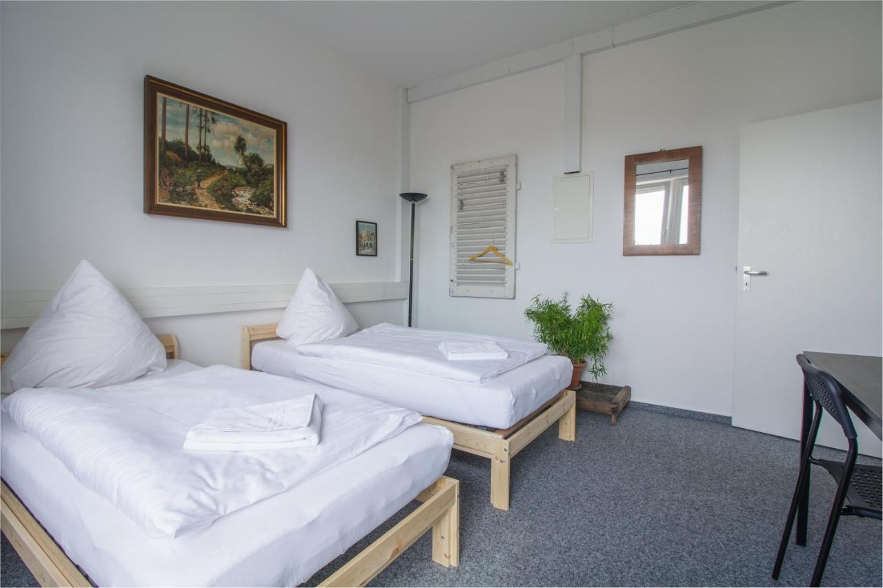 Room 1 / Room 2 Карлсруе Екстер'єр фото