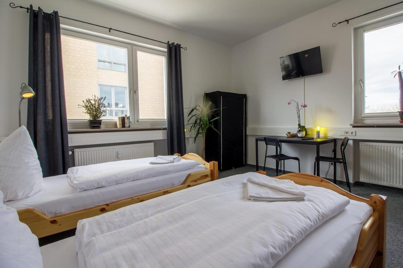 Room 1 / Room 2 Карлсруе Екстер'єр фото